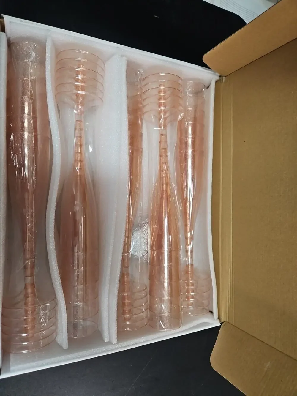 Pink Glitter Plastic Pink Wine Glasses 30 Pack,5 OZ Champagne Flutes Disposable